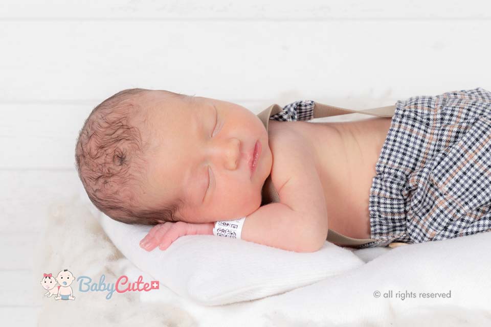 Jonatan James